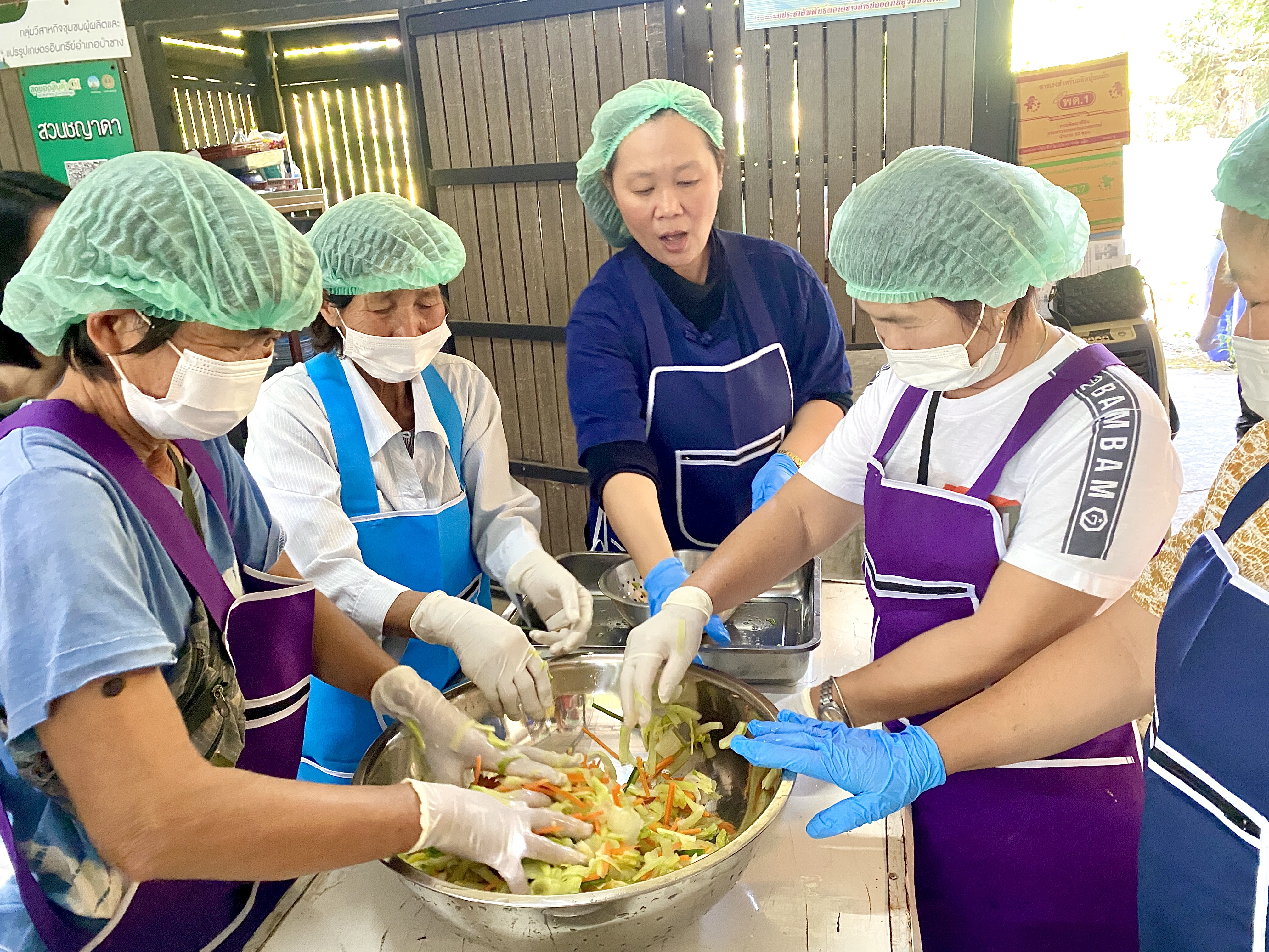 title - ส.ป.ก.ลำพูน จัดโครงการฝึกอบรมเชิงปฏิบัติการ  หลักสูตร การเพิ่มมูลค่าสินค้าและการพัฒนาช่องทางด้านการตลาด โครงการพัฒนาธุรกิจชุมชน กิจกรรมพัฒนาธุรกิจชุมชนในเขตปฏิรูปที่ดินจังหวัดลำพูน ประจำปีงบประมาณ พ.ศ.2569